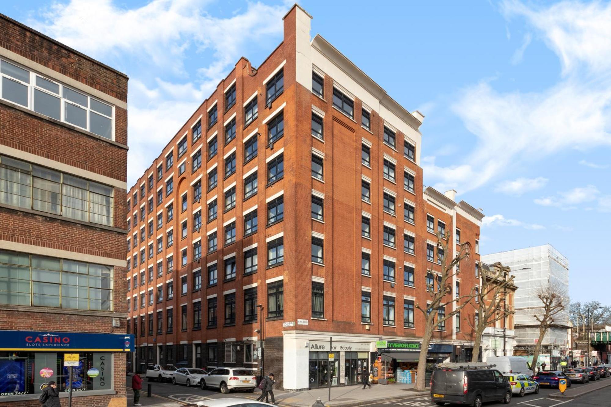 2 Bed Bethnal Green Penthouse Londra Exterior foto